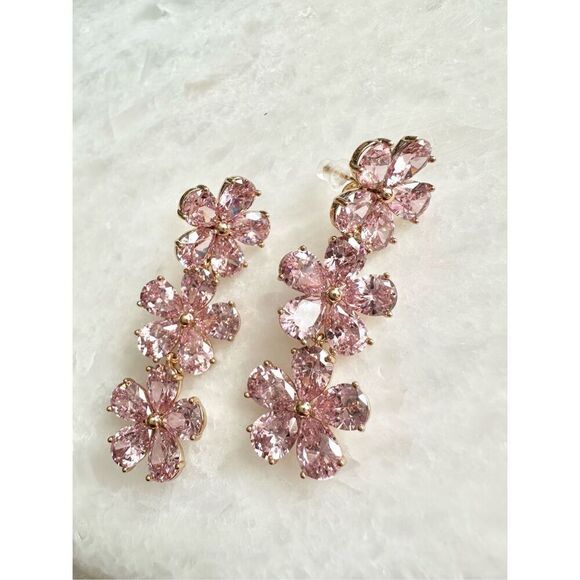 Super sparkly light pink cherry blossom cubic zirconia dangle statement earrings - Picture 1 of 4